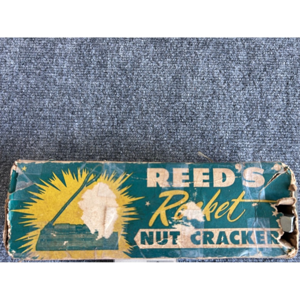 Vintage Reeds Rocket Nut Cracker Model R-300 Steel Lever Action Wood Base Box